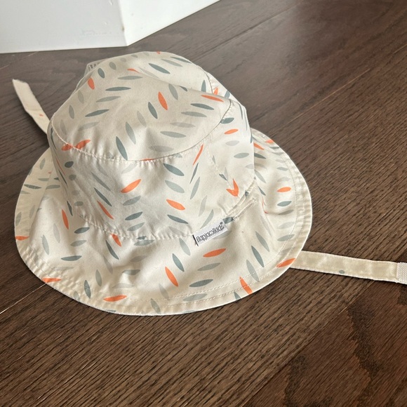 FlapJacks Baby Size 6-12 month Reversible Bucket Hat - Picture 3 of 3